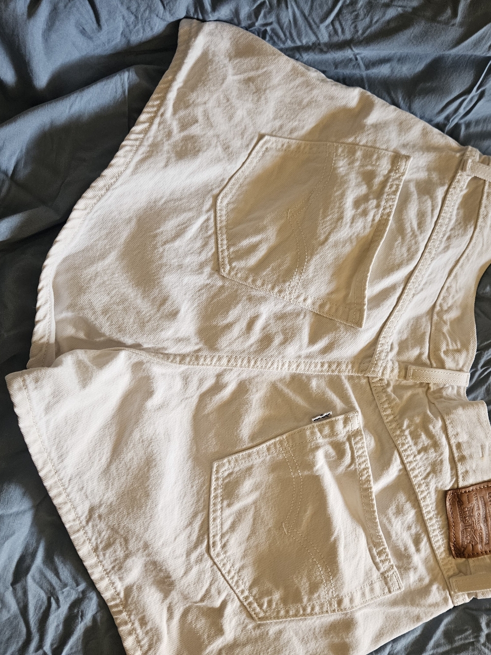 Levi's White 505 Mom Shorts